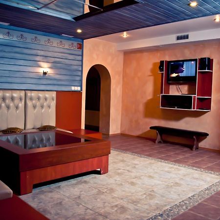Central Hotel Soroca Εξωτερικό φωτογραφία