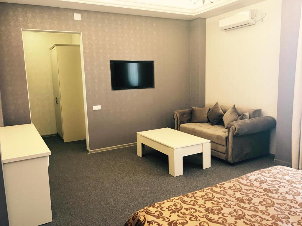 Central Hotel Soroca Εξωτερικό φωτογραφία